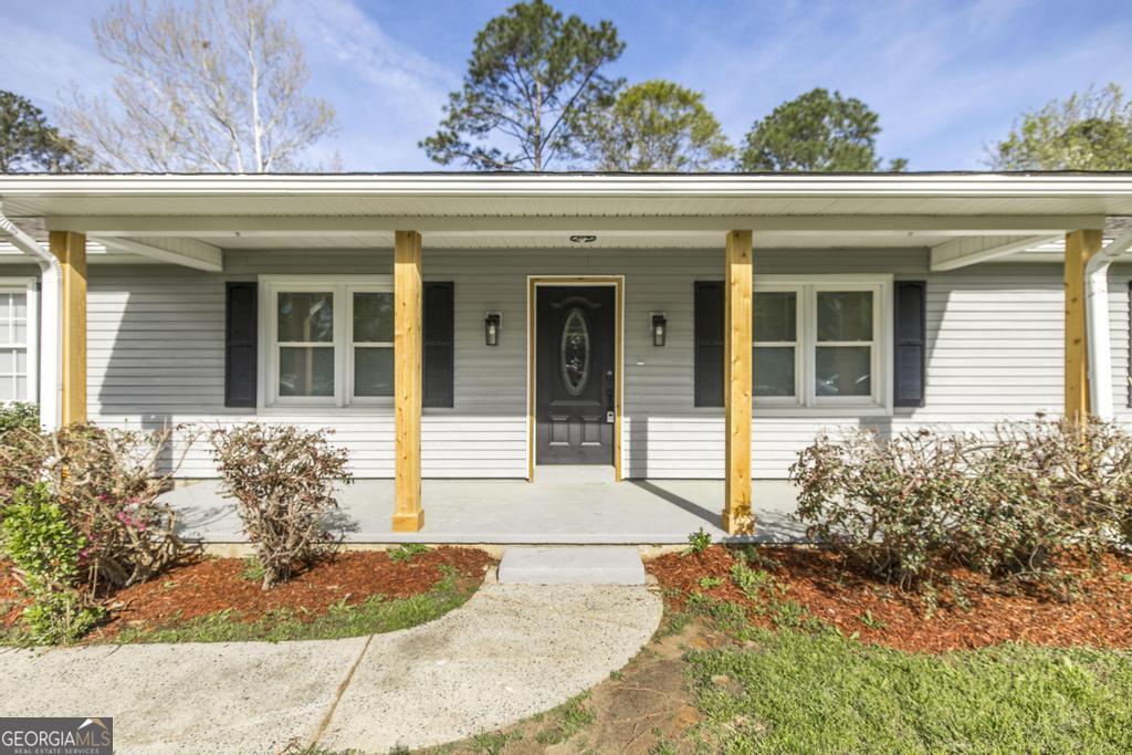 119 Whipoorwill Way Dublin, GA 31021 - Photo 2 of 29