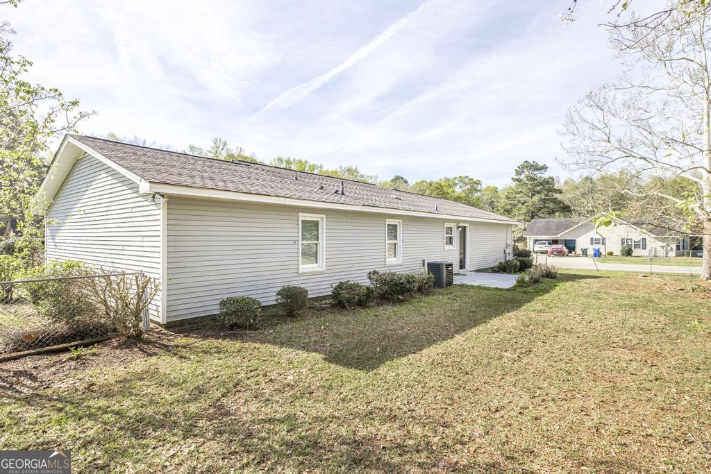 119 Whipoorwill Way Dublin, GA 31021 - Photo 8 of 29