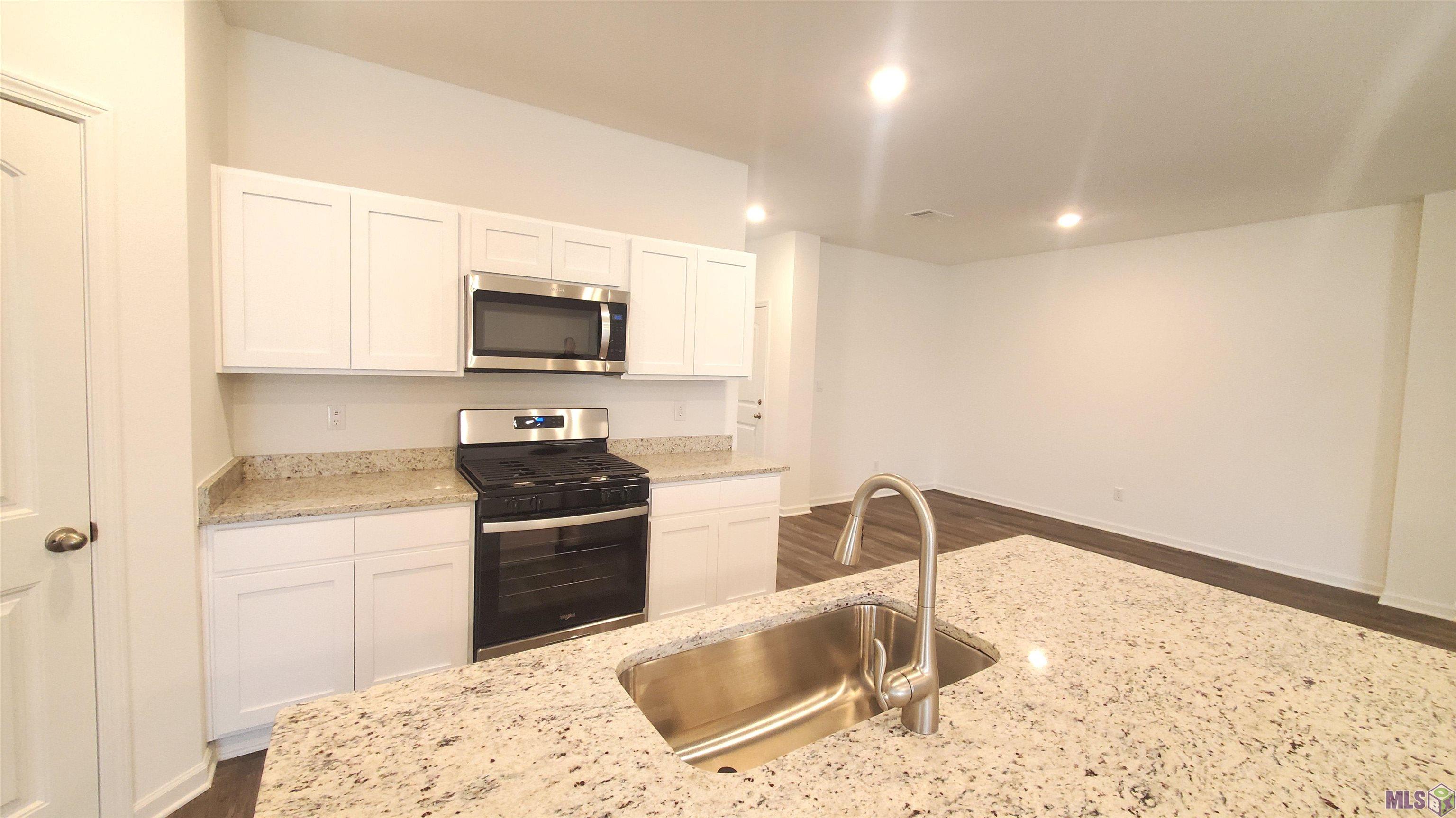 13512 Marsala Court Baton Rouge, LA 70817 - Photo 3 of 30