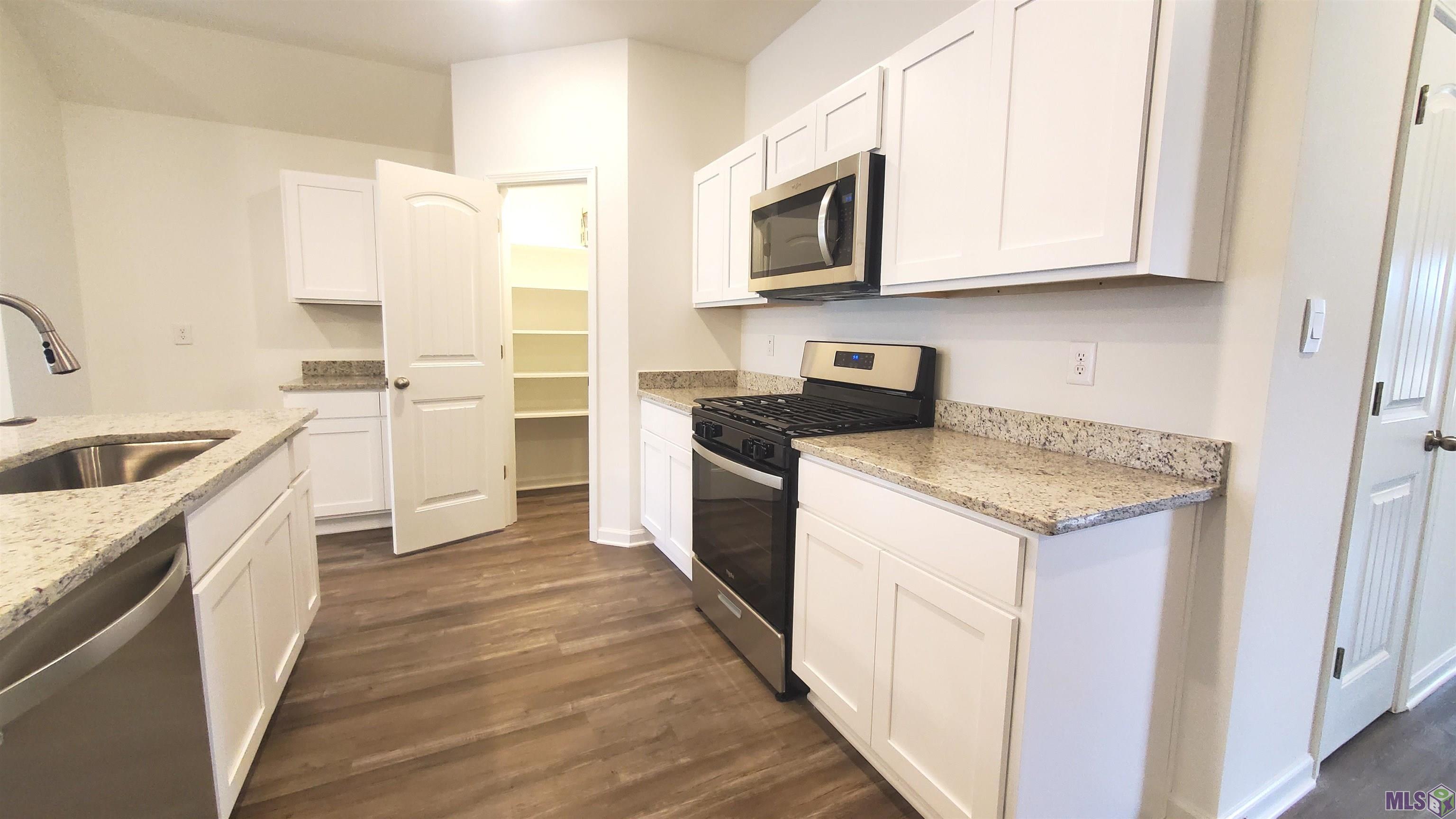 13512 Marsala Court Baton Rouge, LA 70817 - Photo 6 of 30