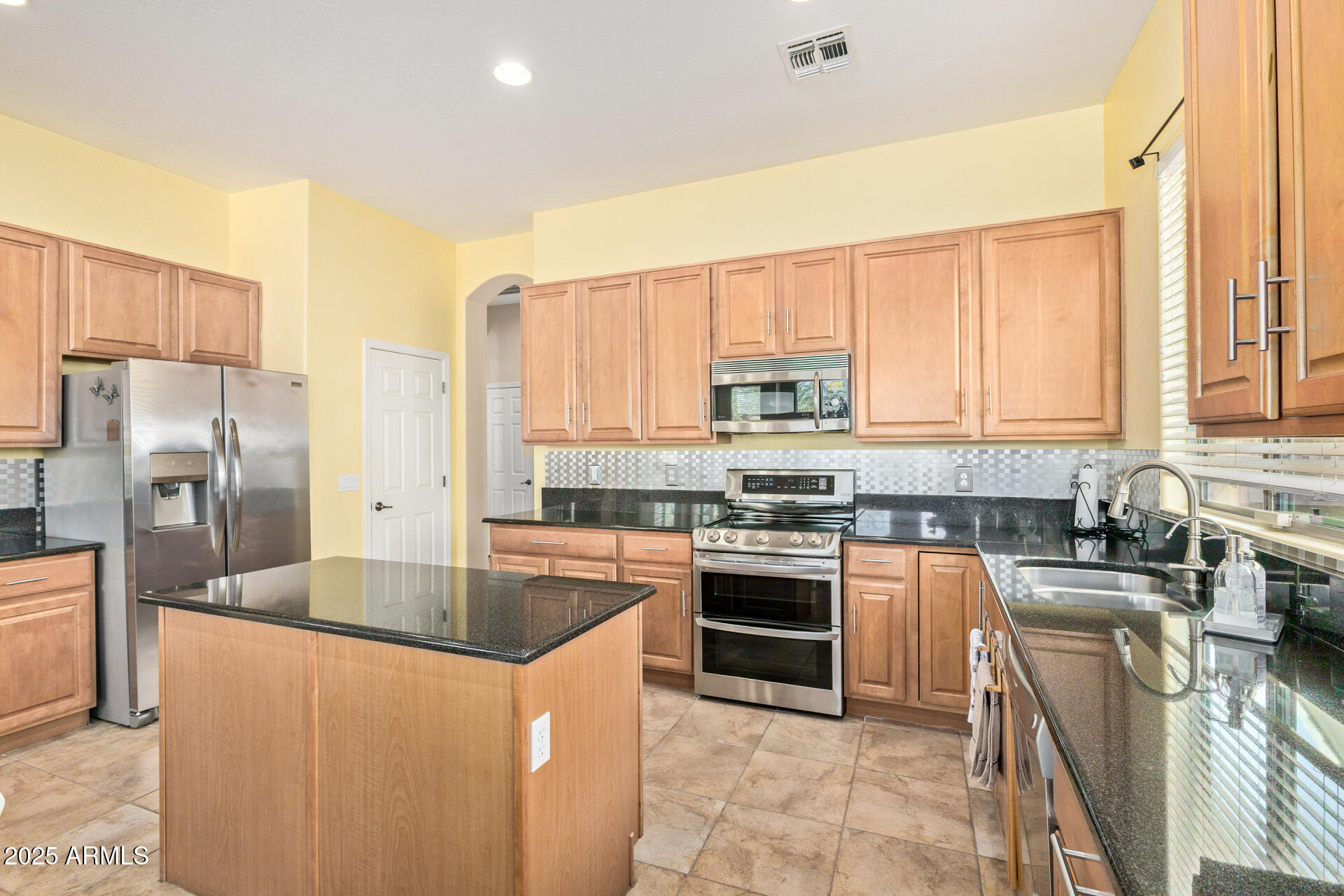 45308 West Jack Rabbit Trail Maricopa, AZ 85139 - Photo 13 of 27 15 - Jack Rabbit