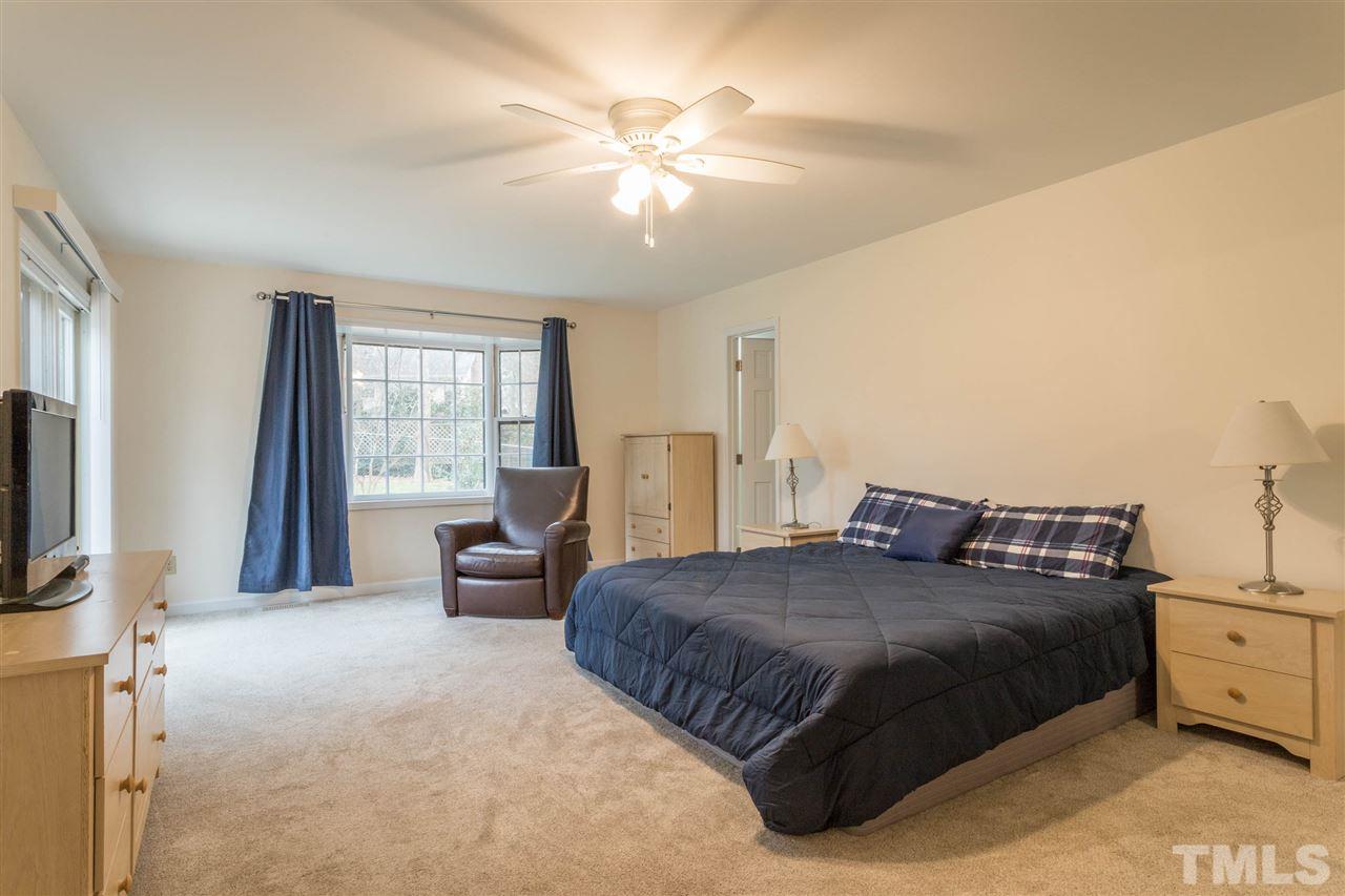 8005 Chadbourne Court Raleigh, NC 27613 - Photo 14 of 30