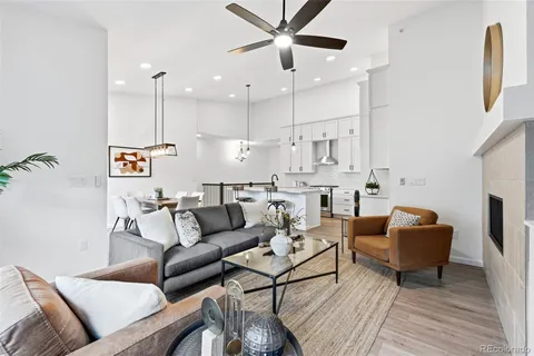 $829,900 | 8283 South Queen Street, Littleton, CO 80127