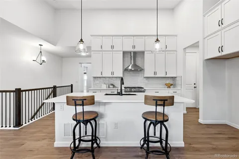 $829,900 | 8283 South Queen Street, Littleton, CO 80127