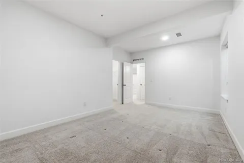 $829,900 | 8283 South Queen Street, Littleton, CO 80127