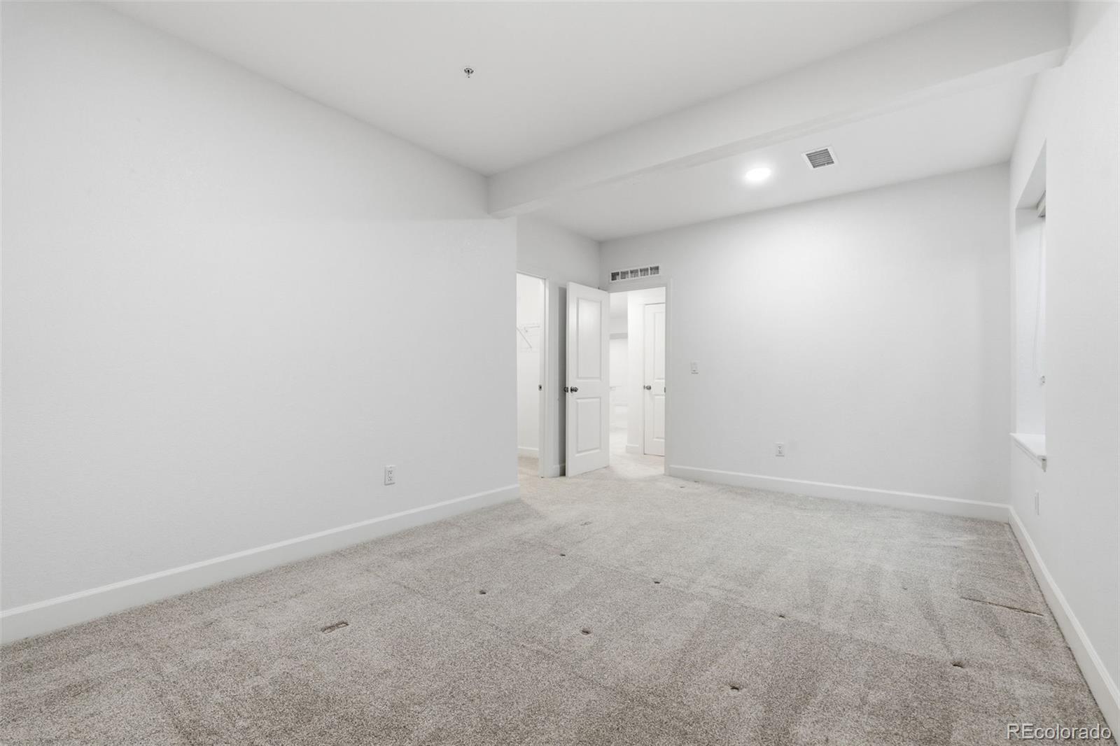 8283 South Queen Street Littleton, CO 80127 - Photo 38 of 46 a view of an empty room