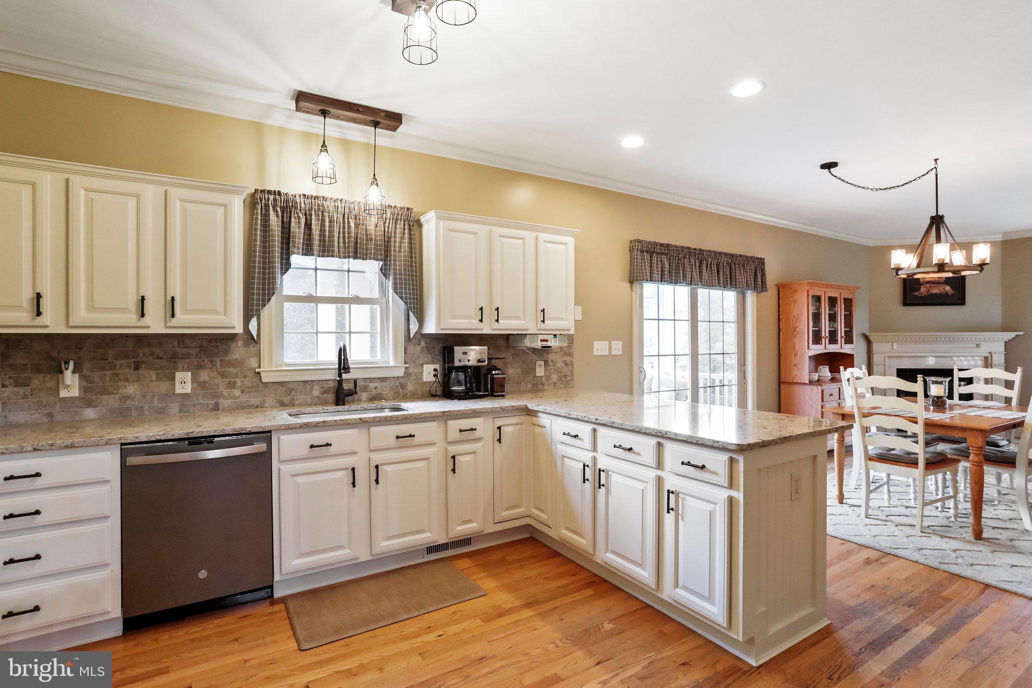 13613 Creek View Drive Clear Spring, MD 21722 - Photo 13 of 66 Gallery Image 13