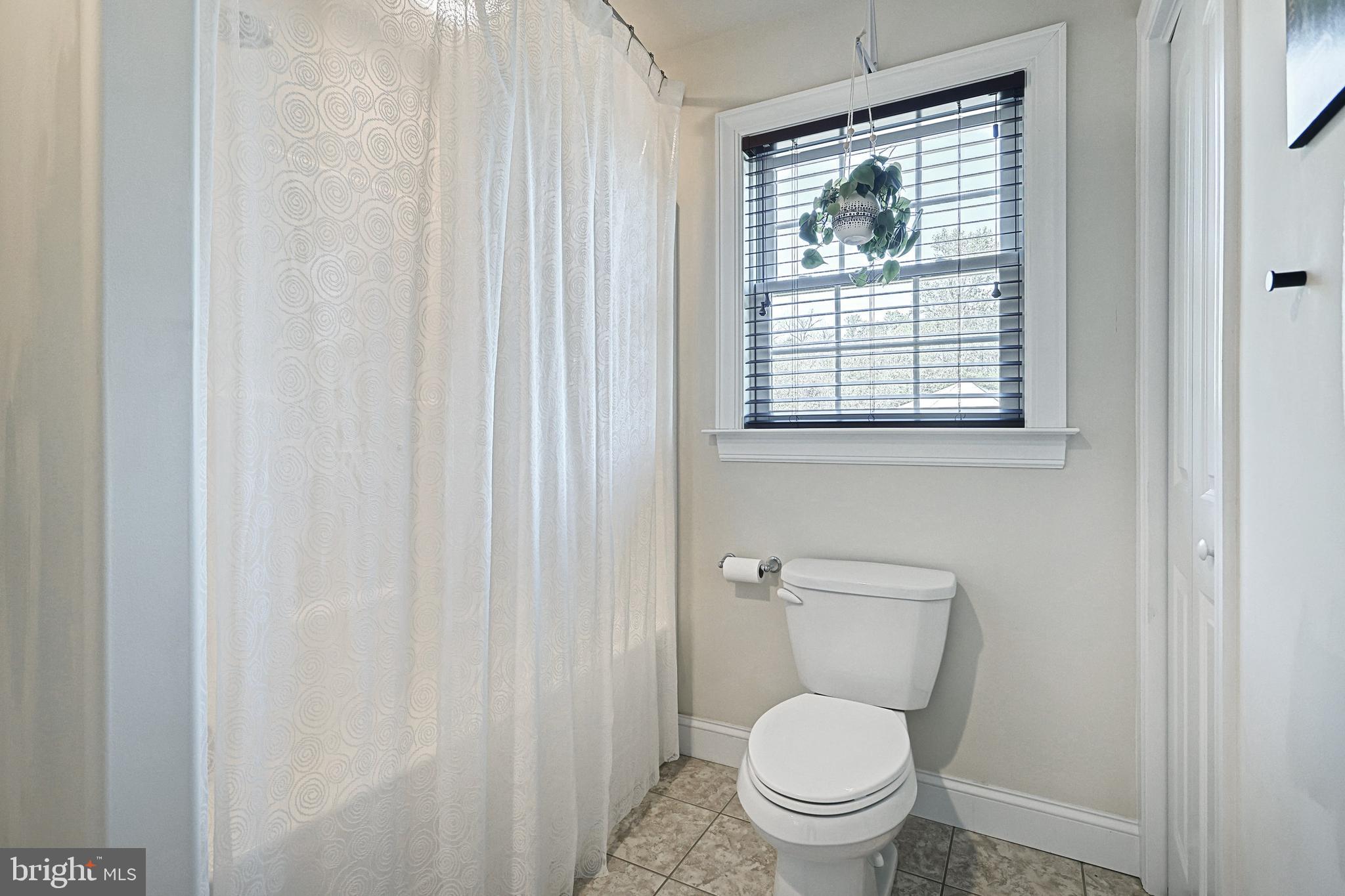 3821 Pleasant Valley Road York, PA 17406 - Photo 40 of 52 Gallery Image 40