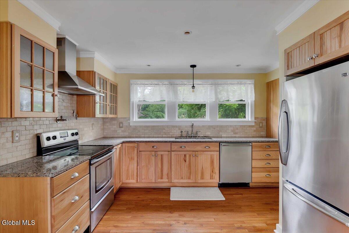 1200 Highbridge Road Rotterdam, NY 12303 - Photo 5 of 44 06-P1486951