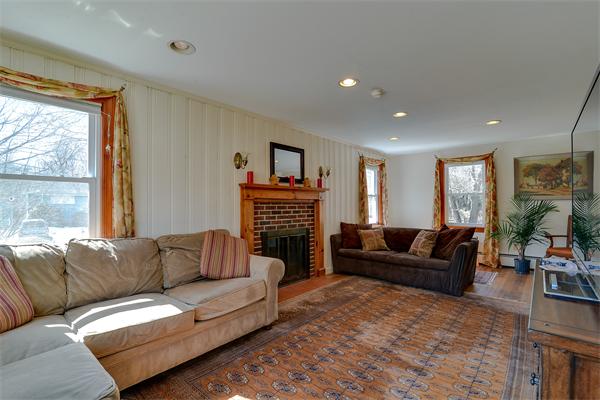 25 Bare Hill Road Framingham, MA 01702 - Photo 7 of 23 Gallery Image 7