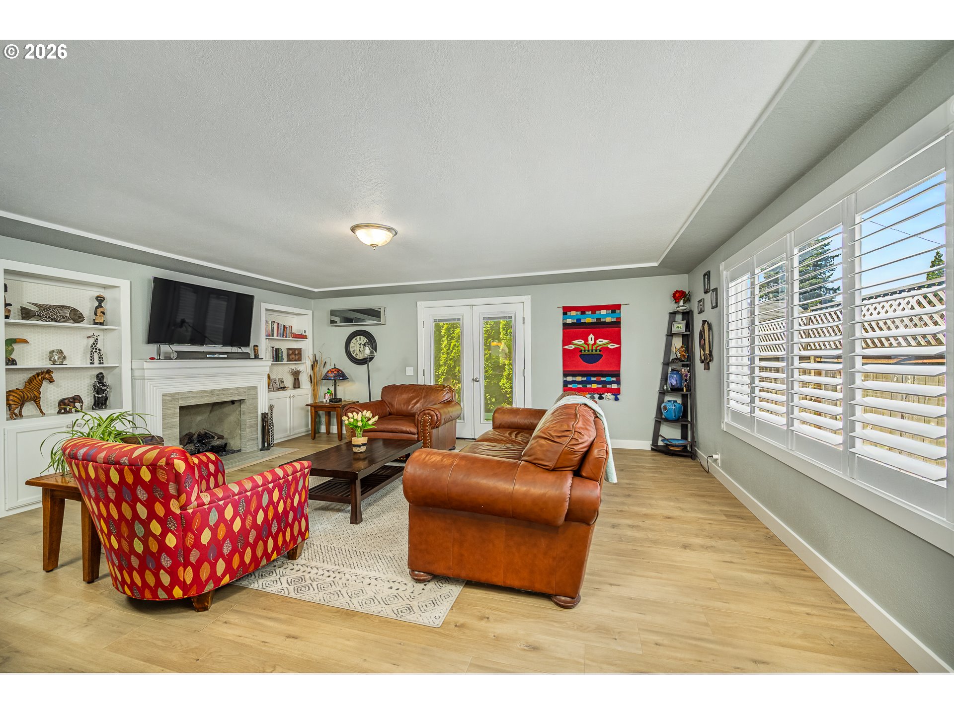 355 River Loop 2 Eugene, OR 97404 - Photo 3 of 24