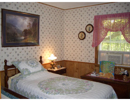 53 Paxton Road Spencer, MA 01562 - Photo 2 of 6 Gallery Image 2