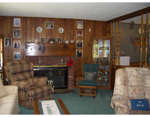 53 Paxton Road Spencer, MA 01562 - Photo 5 of 6 Gallery Image 5