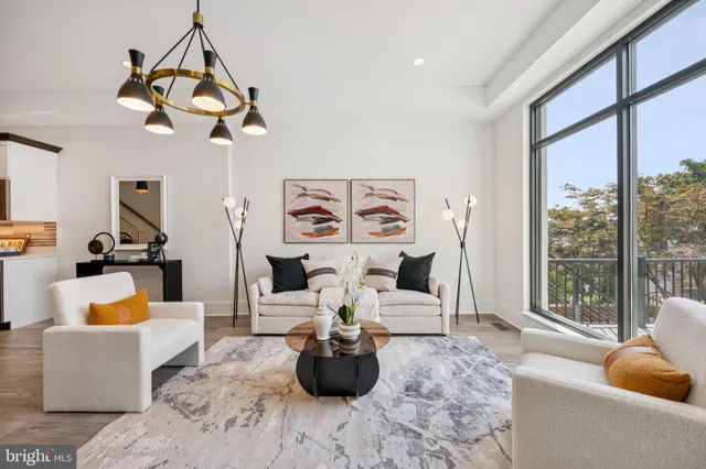 $3,320,000 | 3550 Whitehaven Parkway Northwest, Washington, DC 20007