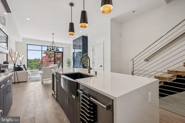 $3,320,000 | 3550 Whitehaven Parkway Northwest, Washington, DC 20007