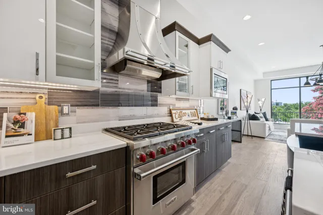 $3,320,000 | 3550 Whitehaven Parkway Northwest, Washington, DC 20007