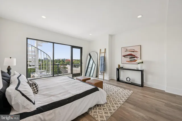 $3,320,000 | 3550 Whitehaven Parkway Northwest, Washington, DC 20007