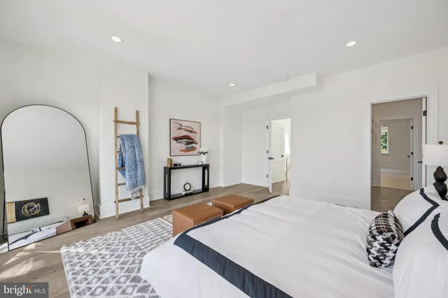 $3,320,000 | 3550 Whitehaven Parkway Northwest, Washington, DC 20007