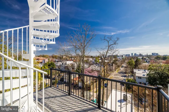 $3,320,000 | 3550 Whitehaven Parkway Northwest, Washington, DC 20007