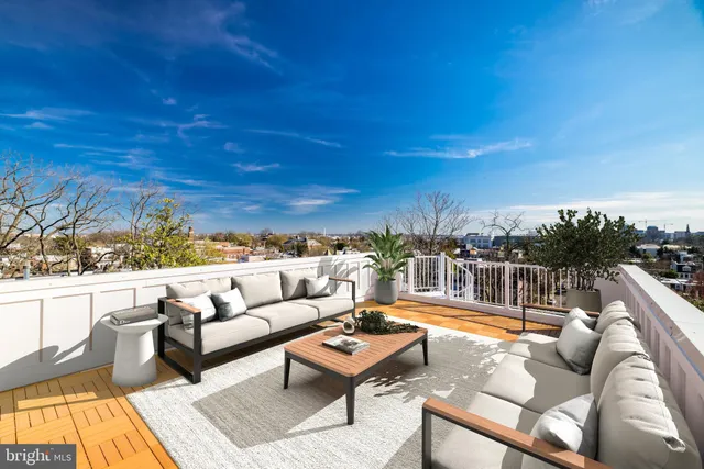 $3,320,000 | 3550 Whitehaven Parkway Northwest, Washington, DC 20007