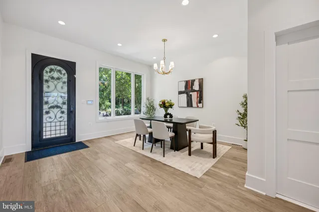 $3,320,000 | 3550 Whitehaven Parkway Northwest, Washington, DC 20007
