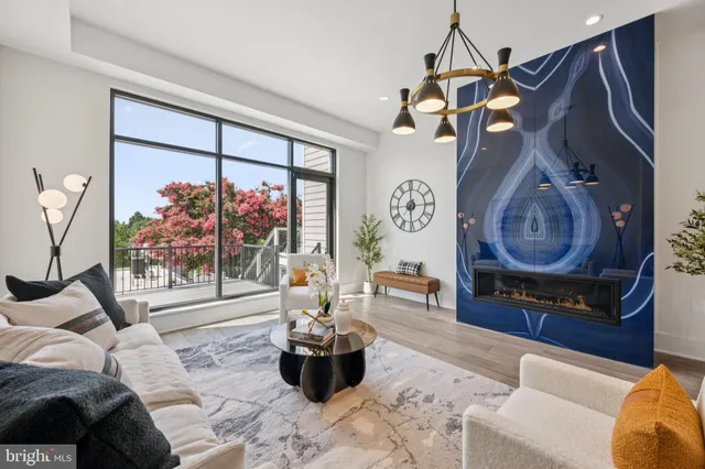 $3,320,000 | 3550 Whitehaven Parkway Northwest, Washington, DC 20007