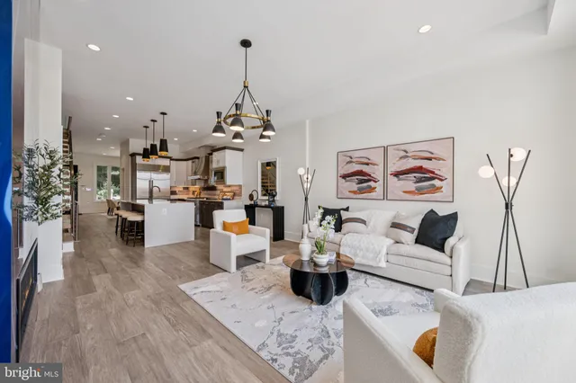 $3,320,000 | 3550 Whitehaven Parkway Northwest, Washington, DC 20007