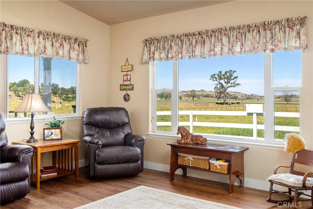5385 Camp 8 Road Paso Robles, CA 93446 - Photo 39 of 75