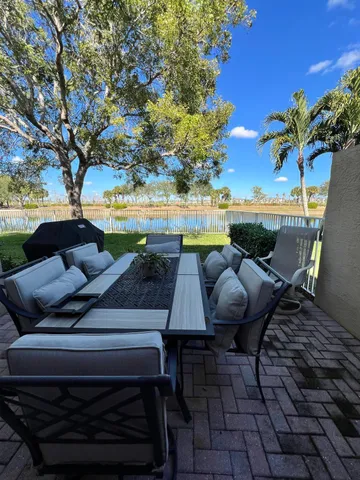 $3,500 | 217 Berenger Walk, Royal Palm Beach, FL 33414