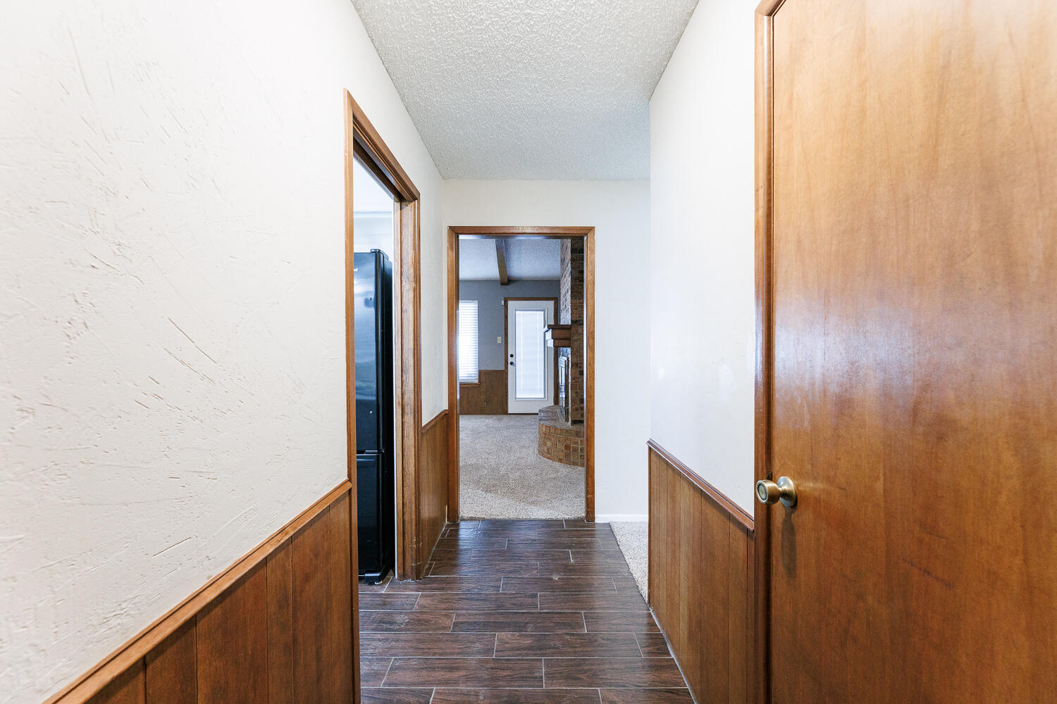 1412 Quaker Street Slaton, TX 79364 - Photo 5 of 42 Living Area