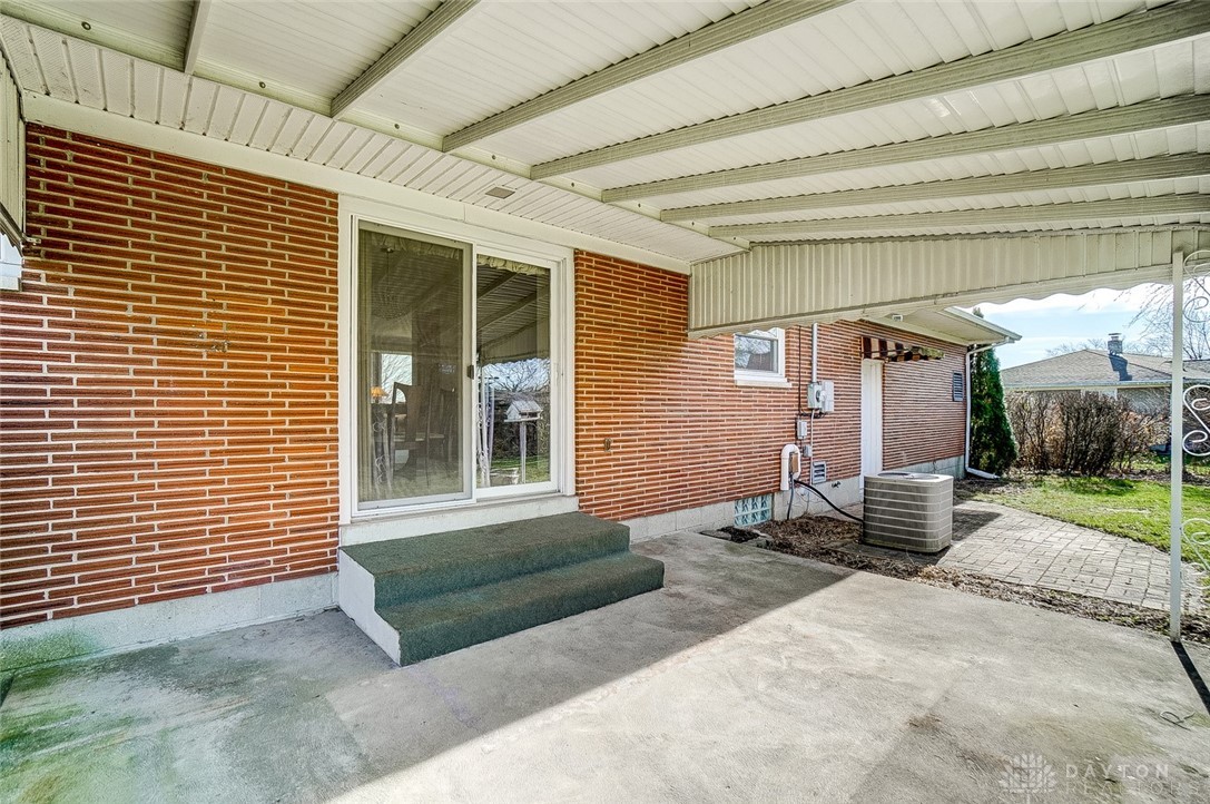 5247 West Ridgewood Road Springfield, OH 45503 - Photo 40 of 43