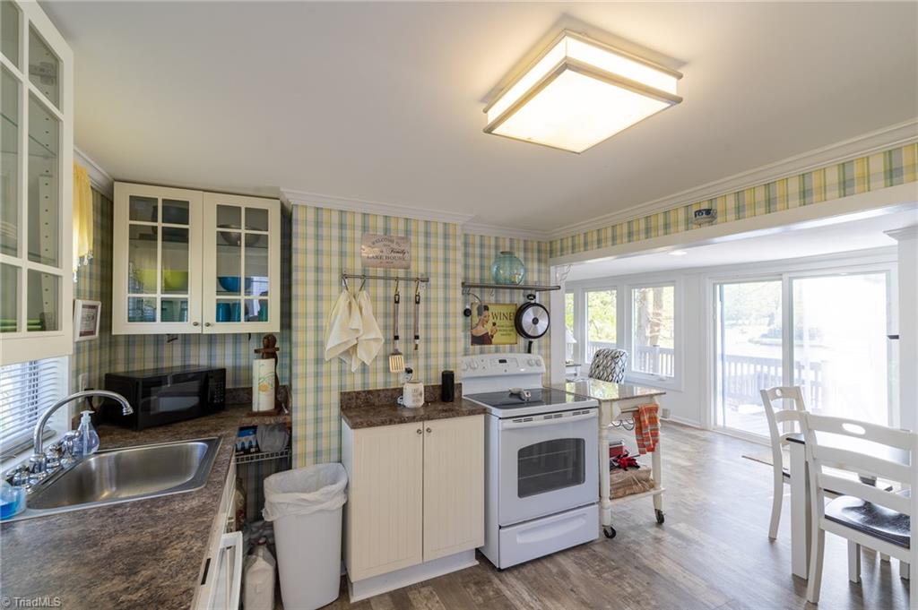 2136 Riverview Road Lexington, NC 27292 - Photo 10 of 34