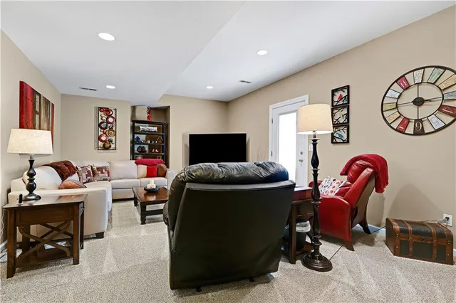 $559,950 | 18995 West 116th Street, Olathe, KS 66061