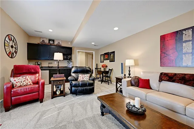 $559,950 | 18995 West 116th Street, Olathe, KS 66061