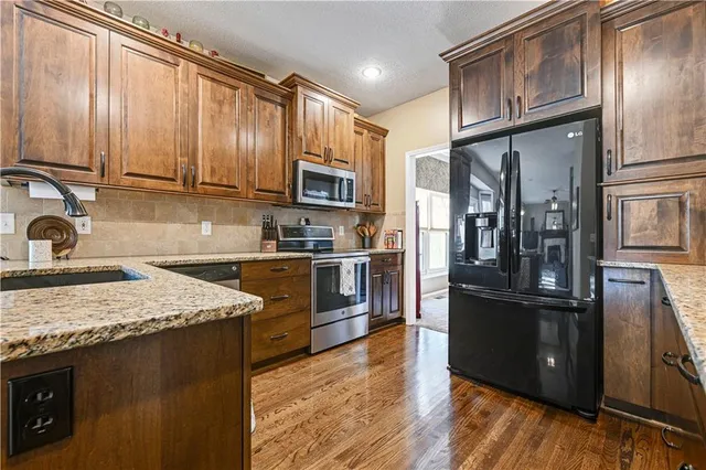 $559,950 | 18995 West 116th Street, Olathe, KS 66061