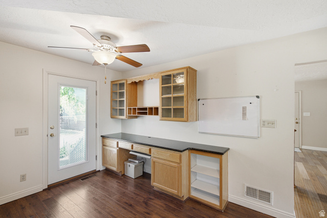 355 Aspen Way Centerville, UT 84014 - Photo 16 of 46