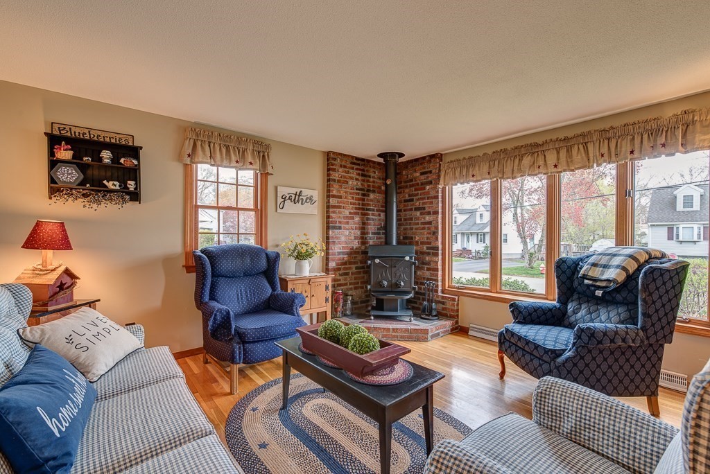 4 David Drive Blackstone, MA 01504 - Photo 6 of 42