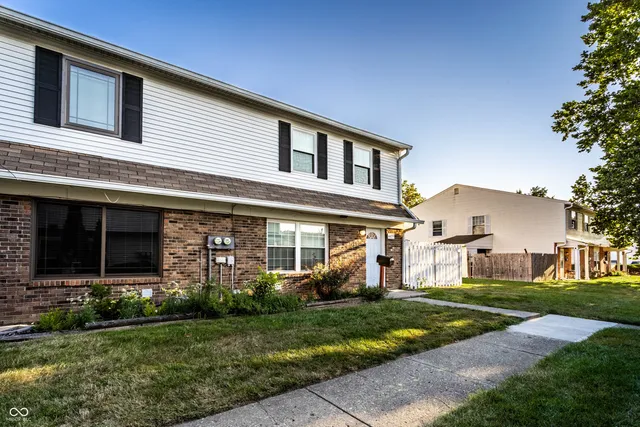 $1,600 | 4839 Oakwood Trail, Indianapolis, IN 46268