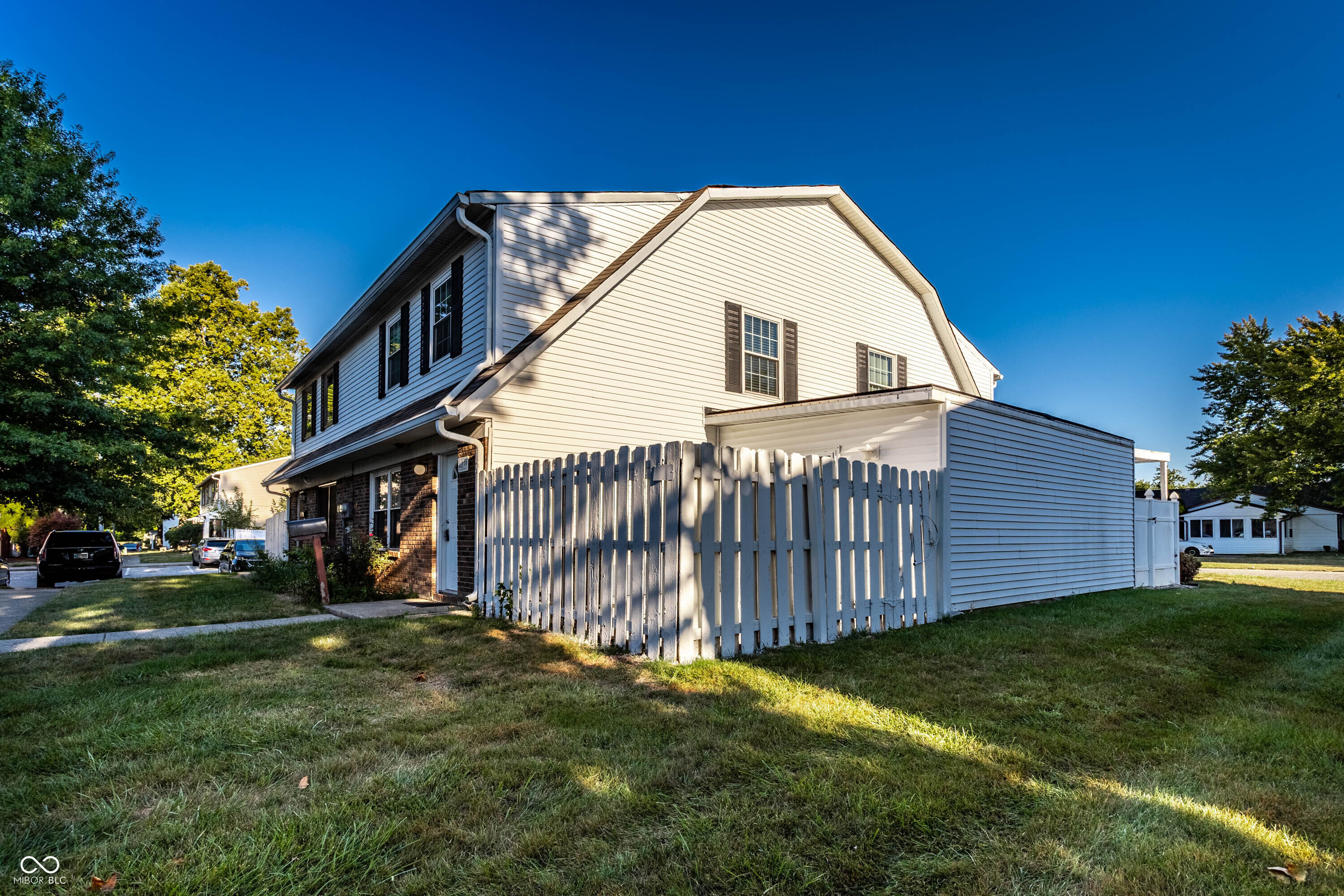 4839 Oakwood Trail Indianapolis, IN 46268 - Photo 34 of 36