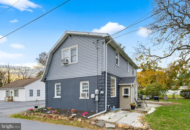 $310,000 | 6 South Avenue, Landisville, PA 17538