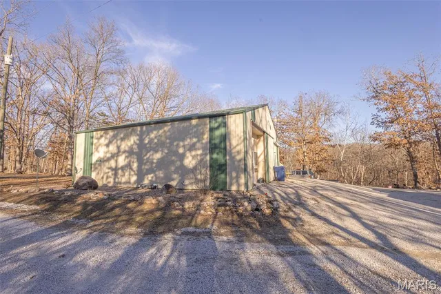 $360,000 | 15394 Villa Drive, Monroe City, MO 63456