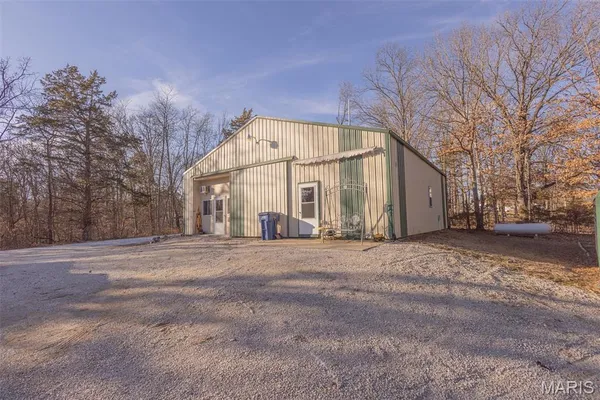 $360,000 | 15394 Villa Drive, Monroe City, MO 63456