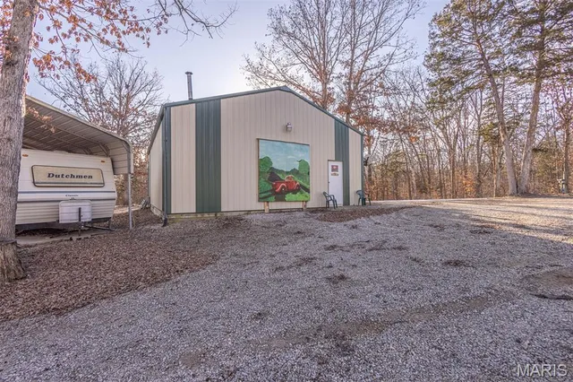 $360,000 | 15394 Villa Drive, Monroe City, MO 63456