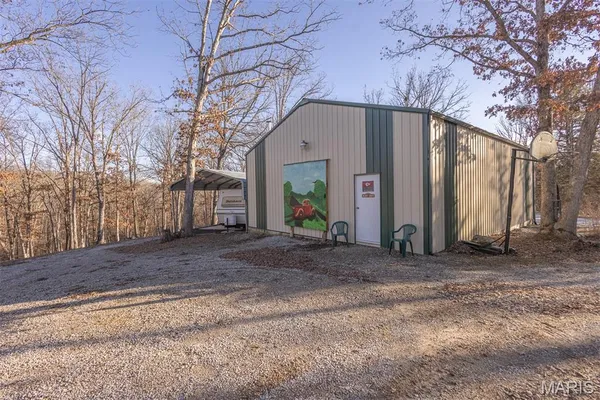 $360,000 | 15394 Villa Drive, Monroe City, MO 63456