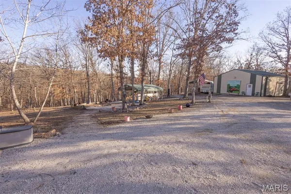 $360,000 | 15394 Villa Drive, Monroe City, MO 63456