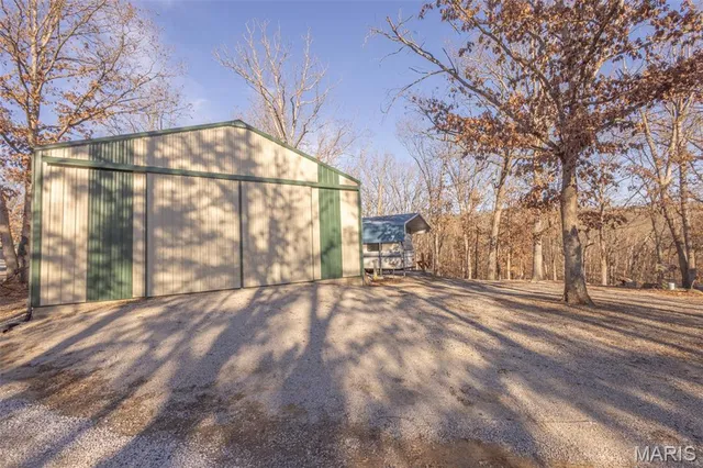 $360,000 | 15394 Villa Drive, Monroe City, MO 63456