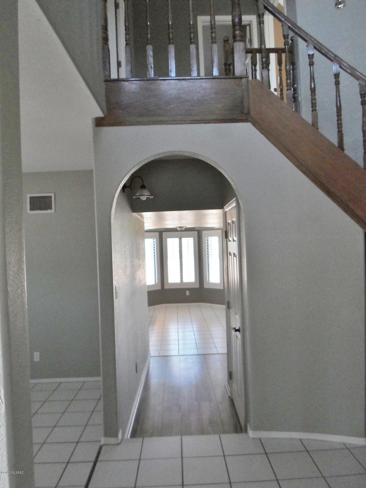 2741 West Goret Road Tucson, AZ 85745 - Photo 8 of 38 Gallery Image 8