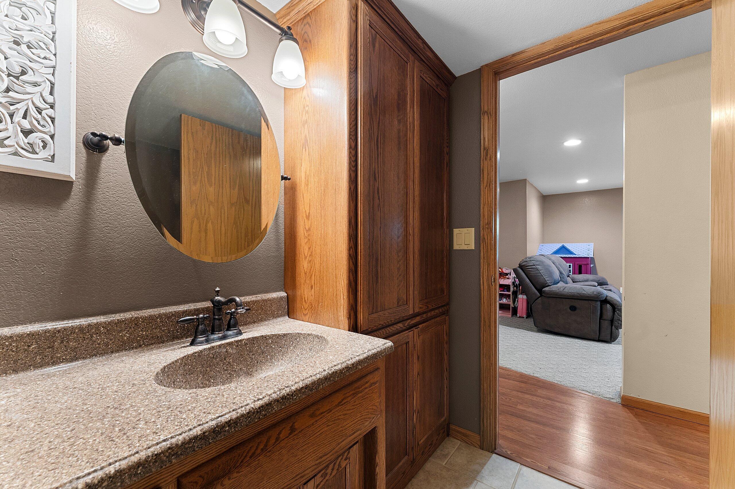 3408 Pierce Court Two Rivers, WI 54241 - Photo 34 of 68 059-3408PierceCourt-TwoRivers-WI-54241-S