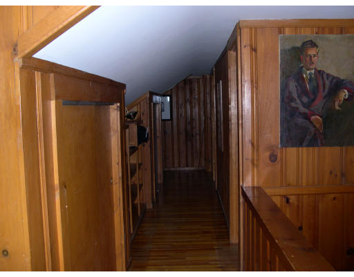 25 Standish Road Lynn, MA 01904 - Photo 11 of 20 Gallery Image 11