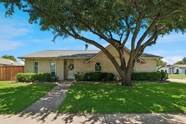 $350,000 | 4900 Avery Circle, The Colony, TX 75056